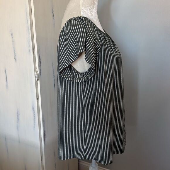 Kim & Cami Top - Picture 3 of 6